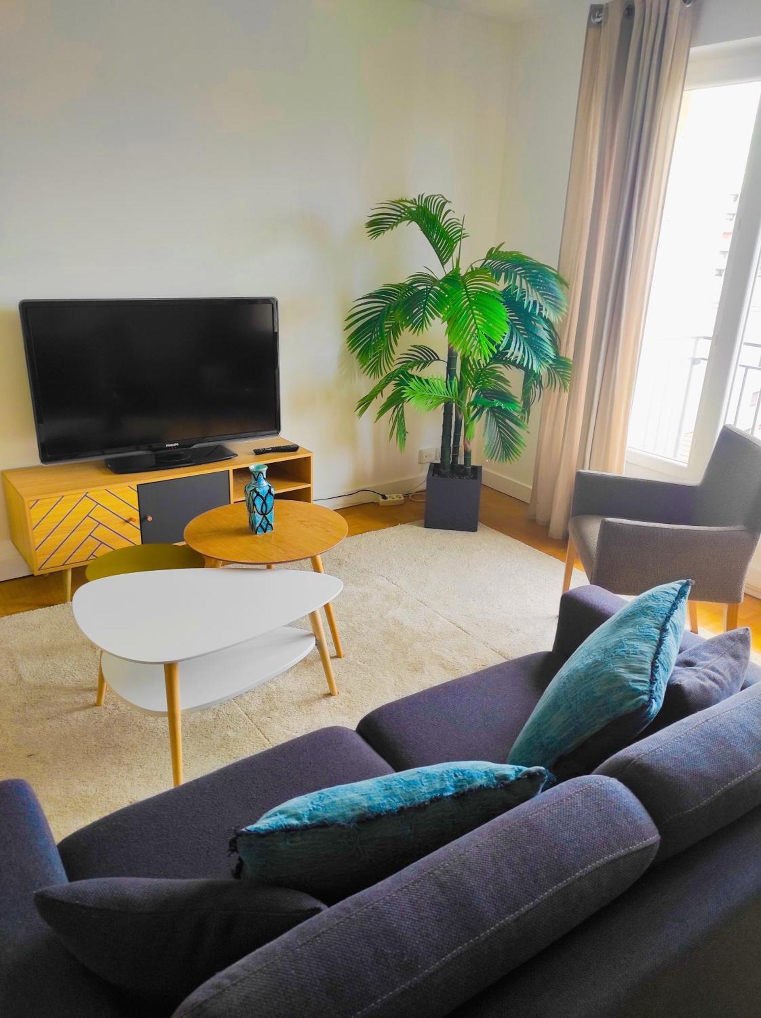 Grand 2 Pieces Vue Degagee Quartier Gare Clamart Exterior foto